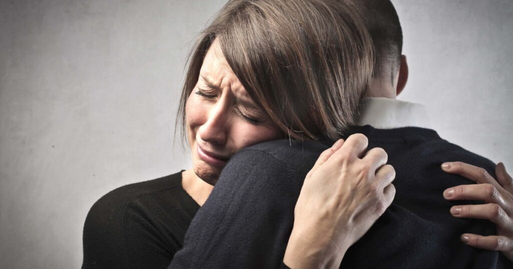 Emotional Love Messages That Will Make Her Cry